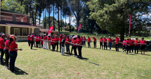 Indoor vs Outdoor Team Building